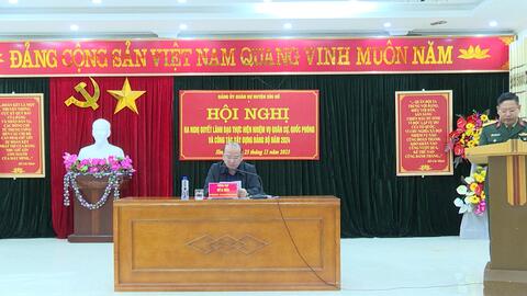 Hội nghị ra Nghị quyết lãnh đạo thực hiện nhiệm vụ quân sự quốc phòng và công tác xây dựng Đảng bộ năm 2024