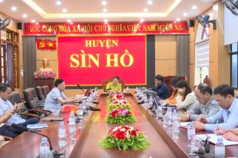 Huyện Sìn Hồ tham dự hội nghị trực tuyến tháo gỡ điểm nghẽn trong triển khai đề án 06