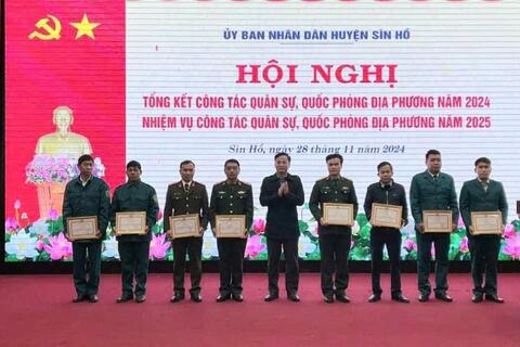 Hội nghị tổng kết công tác Quân sự, quốc phòng địa phương năm 2024; Phương hướng nhiệm vụ công tác quân sự, quốc phòng năm 2025